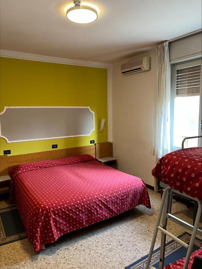 Hotel San Marco Bb Darfo Boario Terme Exterior photo