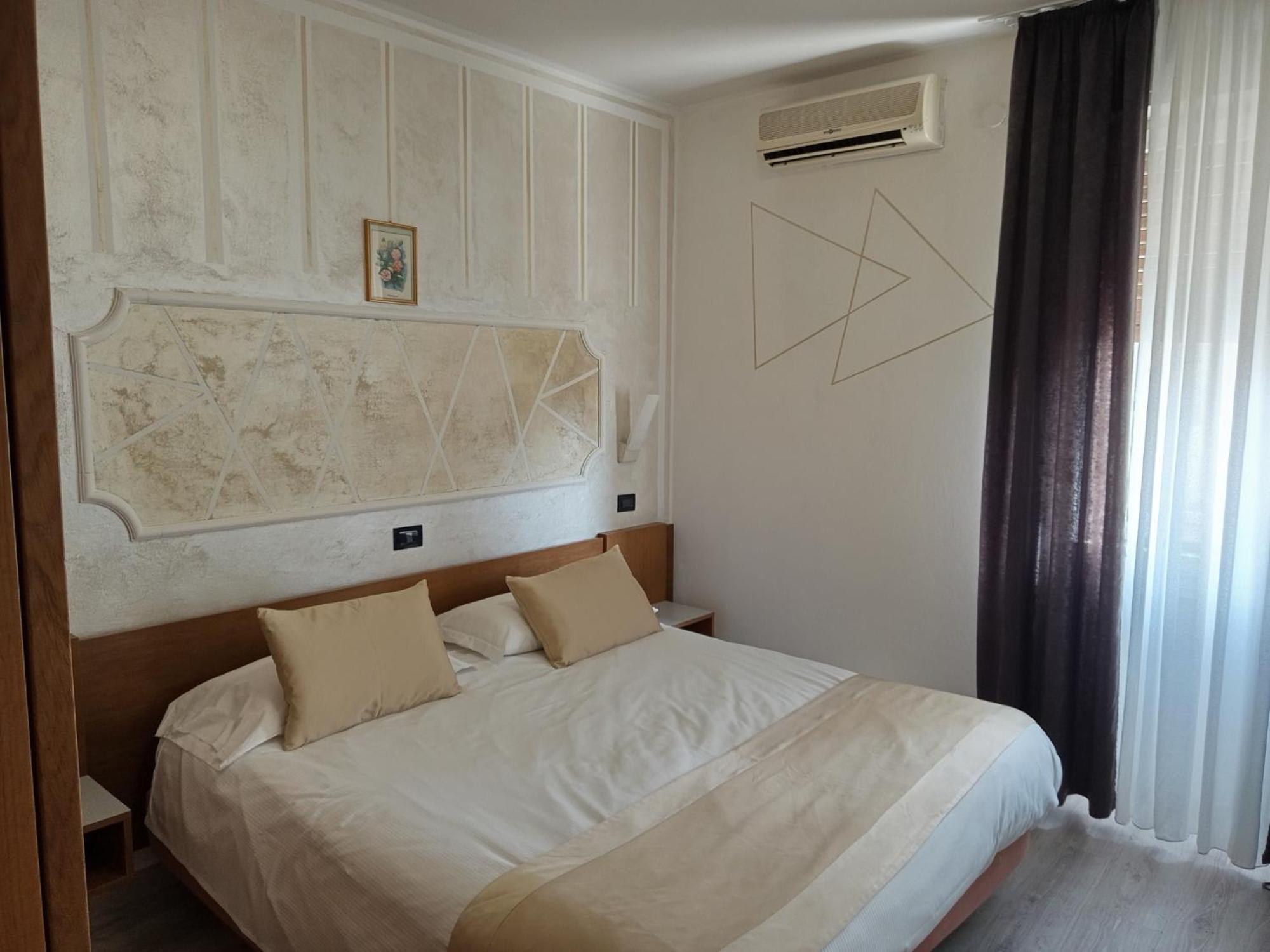 Hotel San Marco Bb Darfo Boario Terme Exterior photo