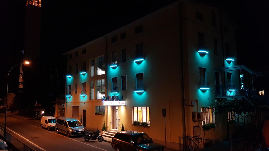 Hotel San Marco Bb Darfo Boario Terme Exterior photo