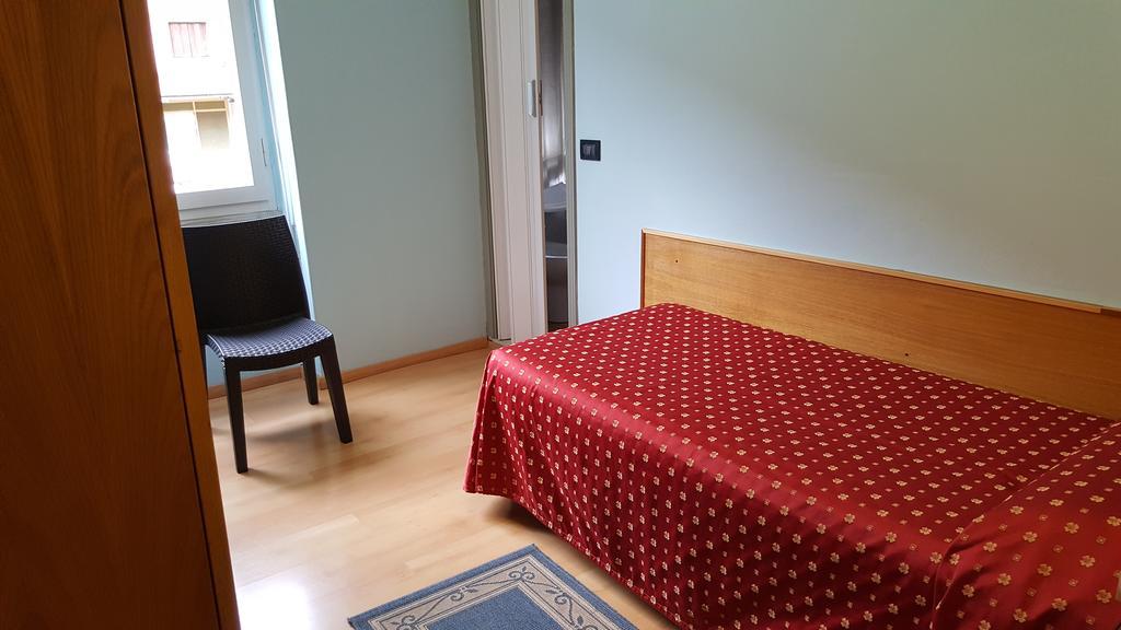 Hotel San Marco Bb Darfo Boario Terme Exterior photo